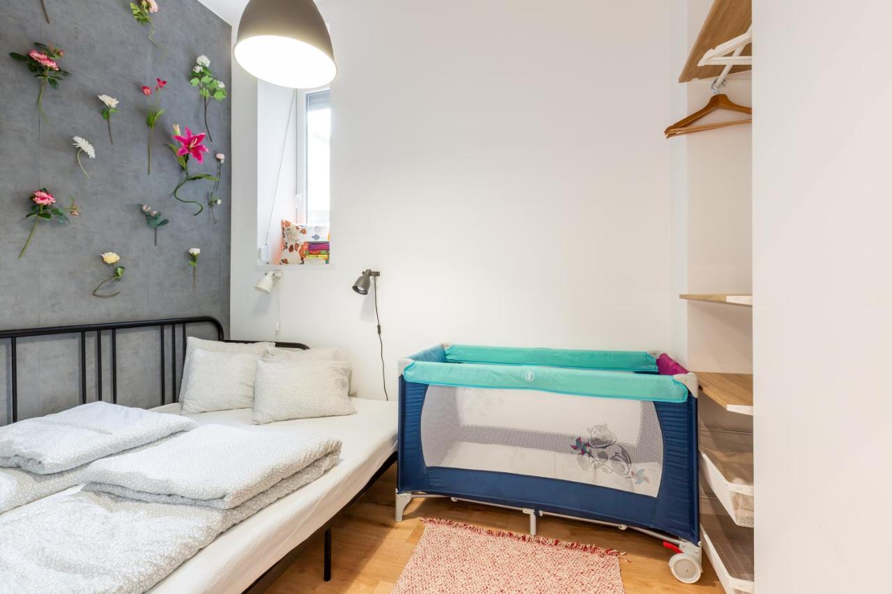 Appartamento Industrial Style With Ac Steps To Gozsdu *